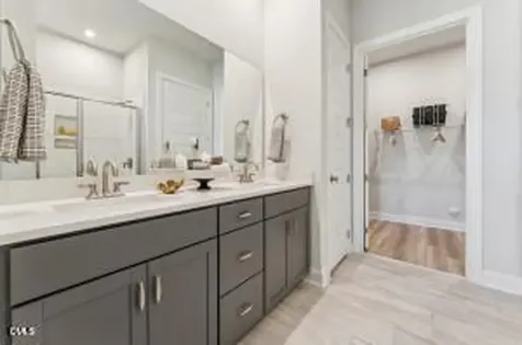 2123 Barrier Rdg Way Apex NC 27502