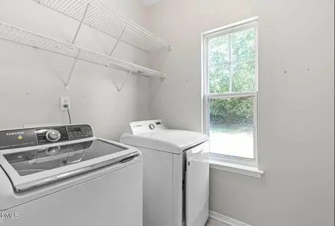 5435 Seaspray Lane Raleigh NC 27610