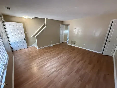 925 Hearthridge Court Raleigh NC 27609