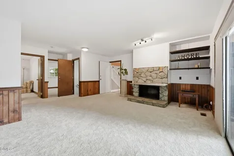 6101 Dresden Lane Raleigh NC 27612