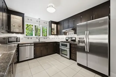 6101 Dresden Lane Raleigh NC 27612