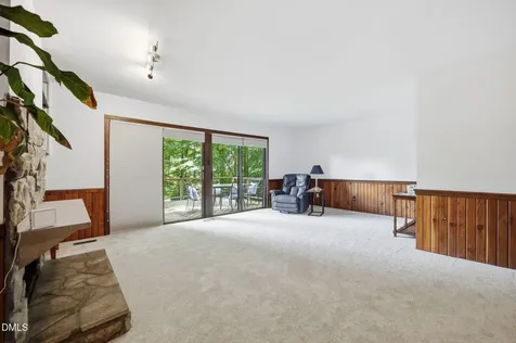 6101 Dresden Lane Raleigh NC 27612
