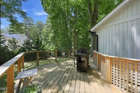 6101 Dresden Lane Raleigh NC 27612