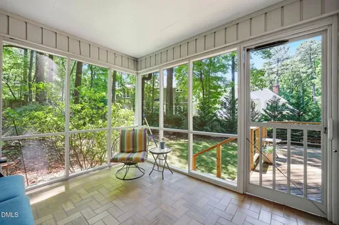6101 Dresden Lane Raleigh NC 27612