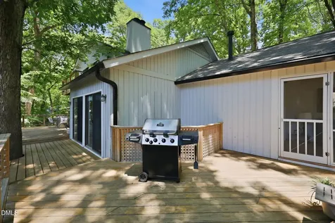6101 Dresden Lane Raleigh NC 27612