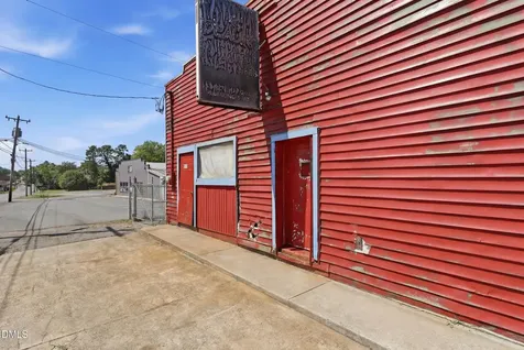 611 W Elm Street Graham NC 27253