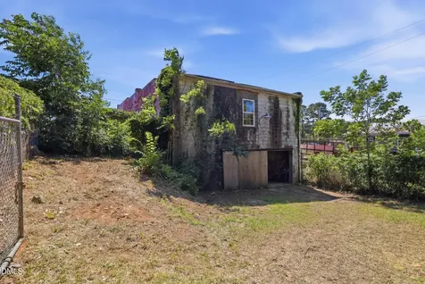 611 W Elm Street Graham NC 27253