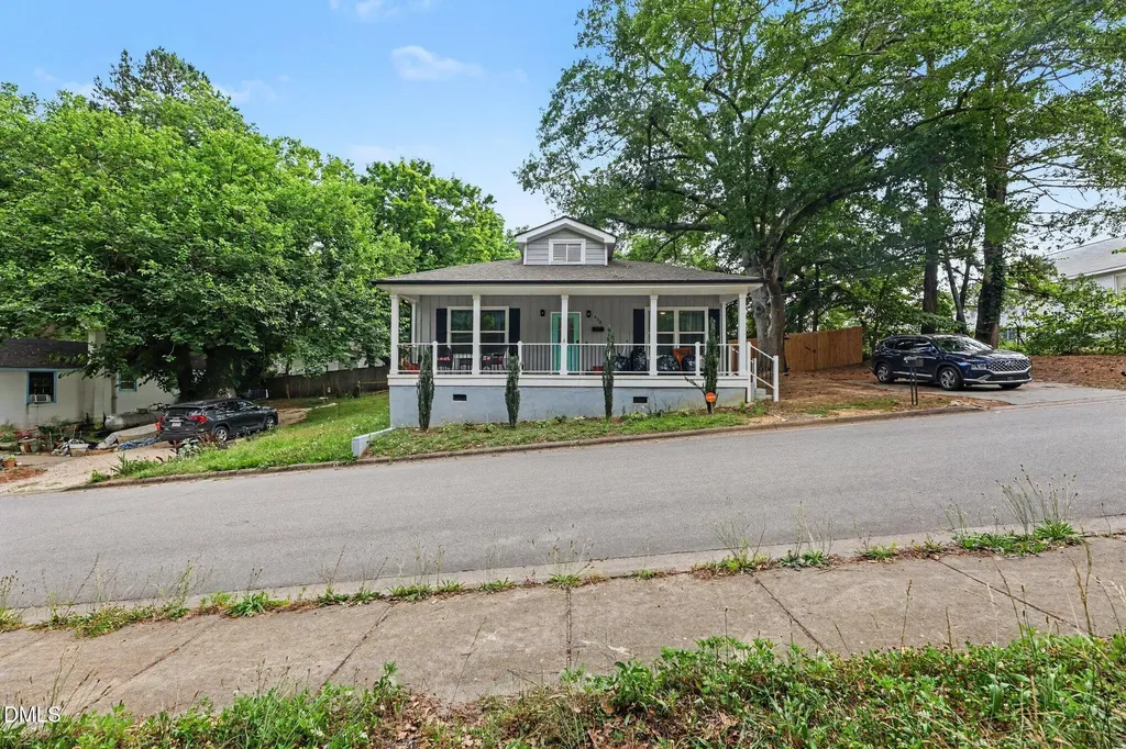 425 E Stallings Street Clayton NC 27520