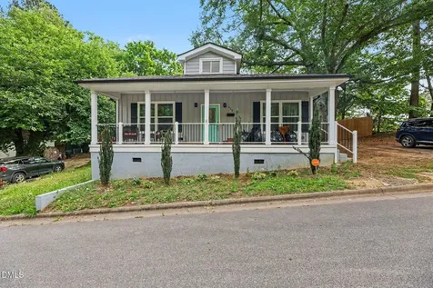 425 E Stallings Street Clayton NC 27520
