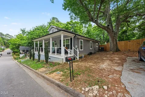 425 E Stallings Street Clayton NC 27520