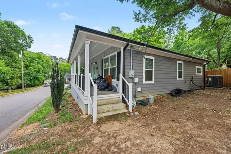 425 E Stallings Street Clayton NC 27520