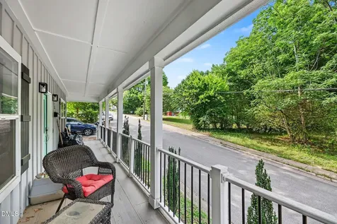 425 E Stallings Street Clayton NC 27520