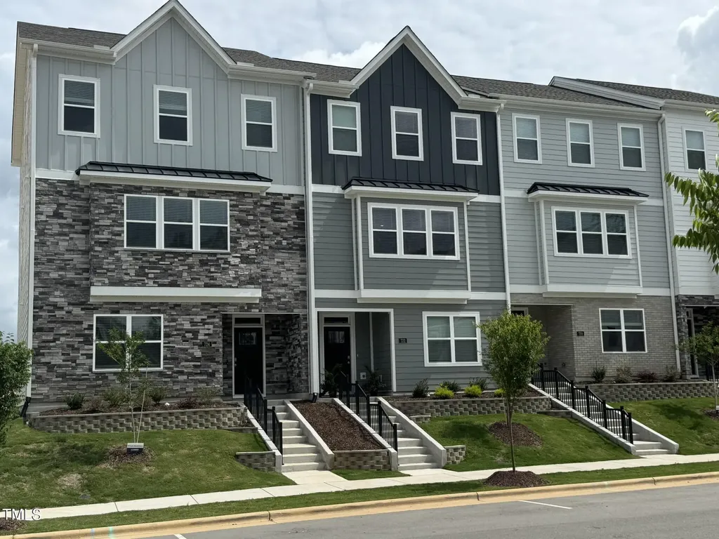 724 Dorset Stream Drive Fuquay Varina NC 27526