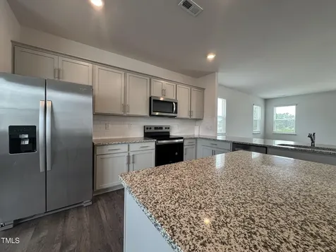724 Dorset Stream Drive Fuquay Varina NC 27526