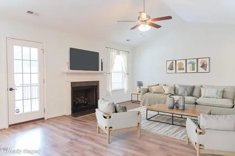 127 Woodglen Drive Clayton NC 27527