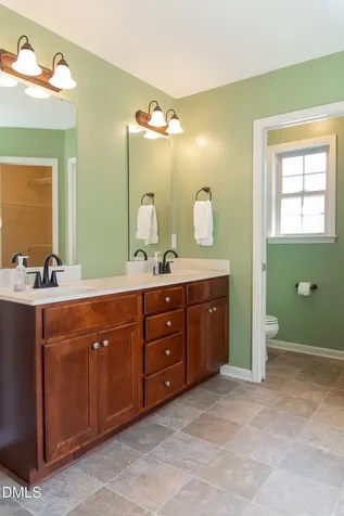 127 Woodglen Drive Clayton NC 27527