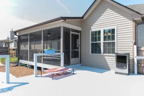 127 Woodglen Drive Clayton NC 27527