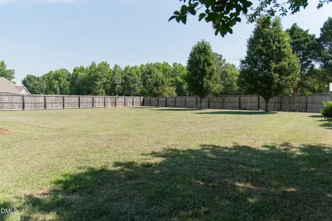 127 Woodglen Drive Clayton NC 27527
