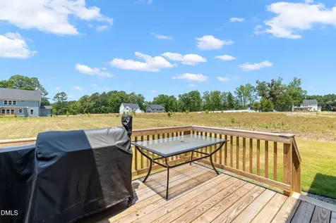 293 Belmont Stakes Lane Wendell NC 27591