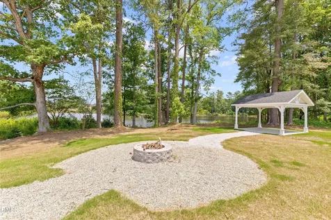 293 Belmont Stakes Lane Wendell NC 27591