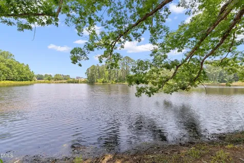 293 Belmont Stakes Lane Wendell NC 27591