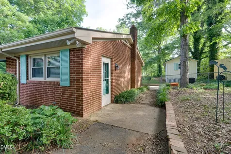 2026 Jefferson Drive Hillsborough NC 27278