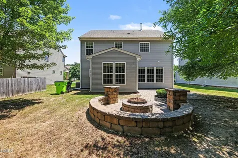 906 Pleasant Colony Drive Knightdale NC 27545