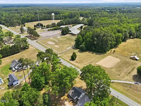 2568 Nc Highway 96 S Franklinton NC 27525