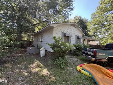 925 Wicker Court Fayetteville NC 28304