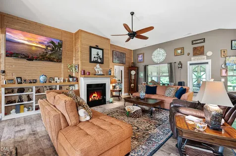 44 Drake Drive Benson NC 27504