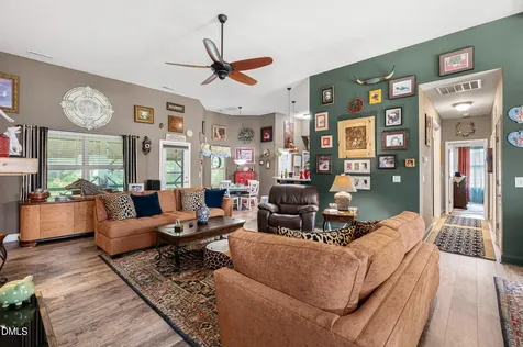 44 Drake Drive Benson NC 27504