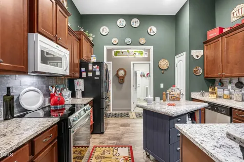 44 Drake Drive Benson NC 27504