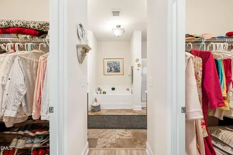 44 Drake Drive Benson NC 27504