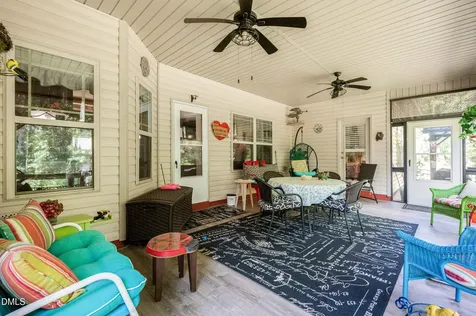 44 Drake Drive Benson NC 27504