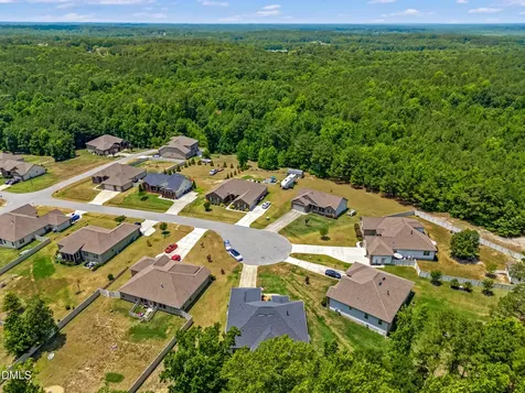 44 Drake Drive Benson NC 27504