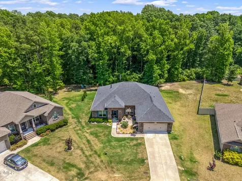 44 Drake Drive Benson NC 27504