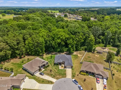 44 Drake Drive Benson NC 27504