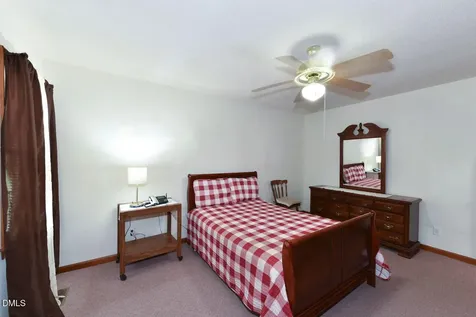 215 E Vance Street Zebulon NC 27597