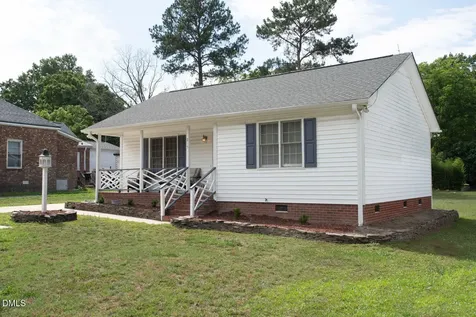215 E Vance Street Zebulon NC 27597