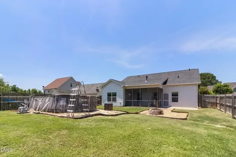 28 Arbor Loop Angier NC 27501