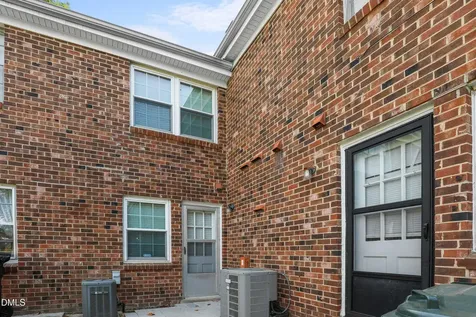 1002 Willow Drive Chapel Hill NC 27514