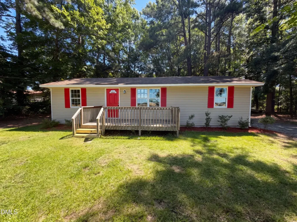 1087 Adams Road Lillington NC 27546