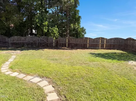 1745 E Honey Springs Avenue Fuquay Varina NC 27526
