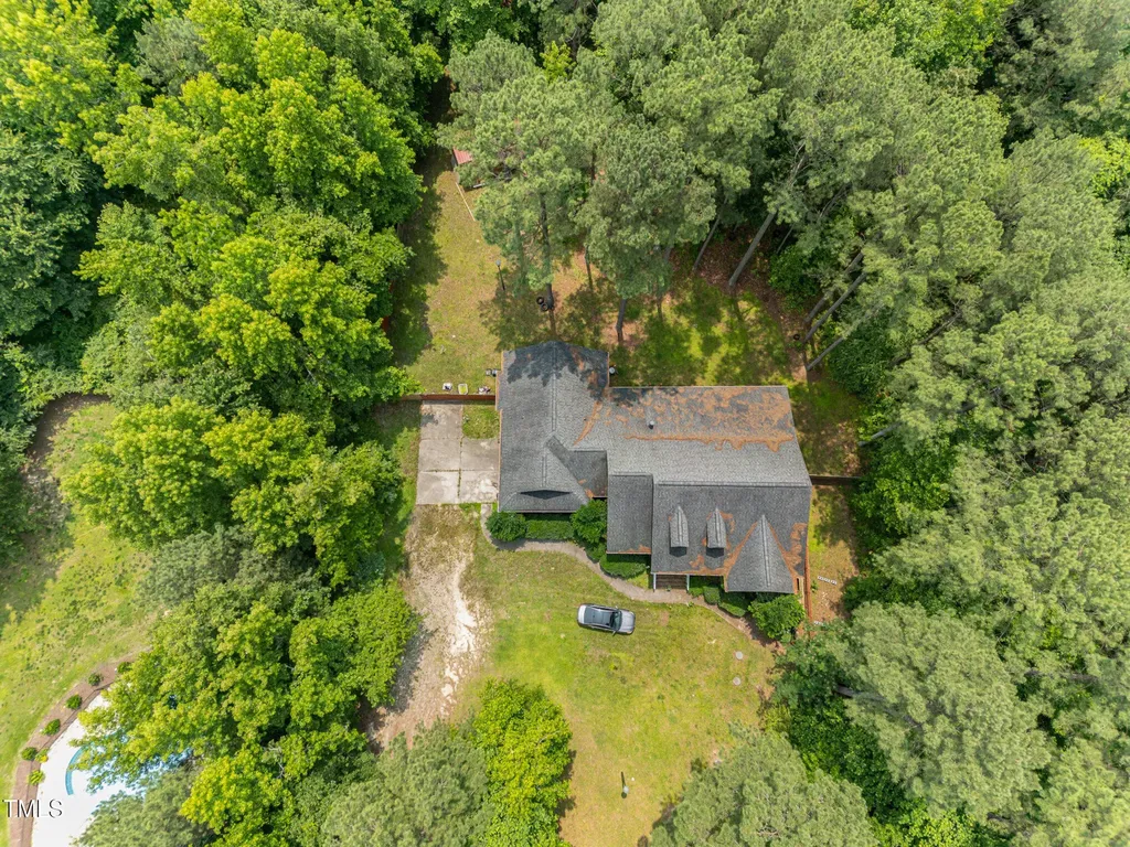 3304 Black Stallion Court Zebulon NC 27597