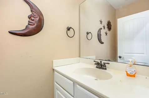 3304 Black Stallion Court Zebulon NC 27597