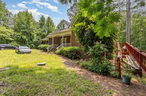 3304 Black Stallion Court Zebulon NC 27597