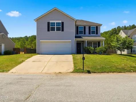 24 Thimbleweed Lane Lillington NC 27546