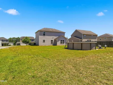 24 Thimbleweed Lane Lillington NC 27546