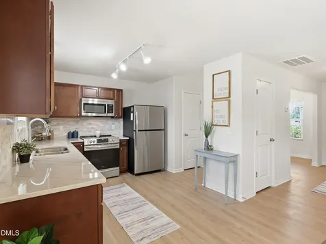 24 Thimbleweed Lane Lillington NC 27546
