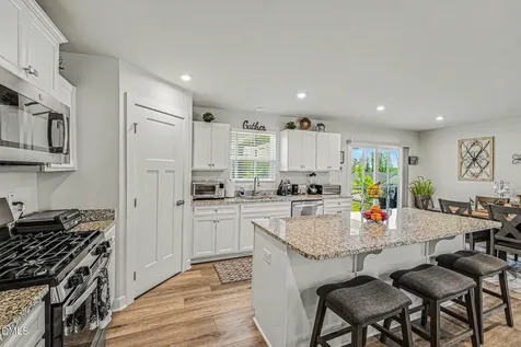 8573 Kenridge Lane Fuquay Varina NC 27526